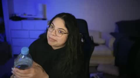 Snapshot of drizzypeach602 chatting on 01.02.25 Drizzypeach602 online show from 01.02.25