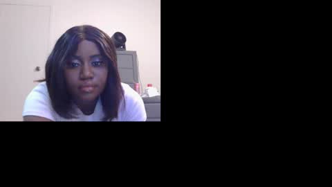 Snapshot of drppingprincess chatting on 10.08.25 DrppingPrincess online show from 10.08.25
