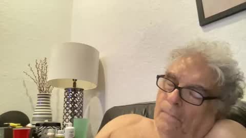Snapshot of drtony4u222 chatting on 02.13.25 DrTony4u222100 online show from 02.13.25