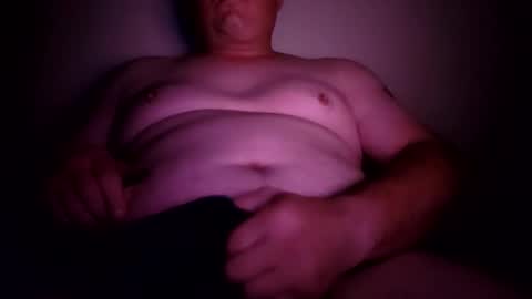 Snapshot of drtydawg208 chatting on 09.25.25 drtydawg208 online show from 09.25.25