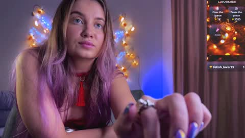 Snapshot of drug_feet chatting on 12.28.24 Mistress Lola Slavic witch online show from 12.28.24