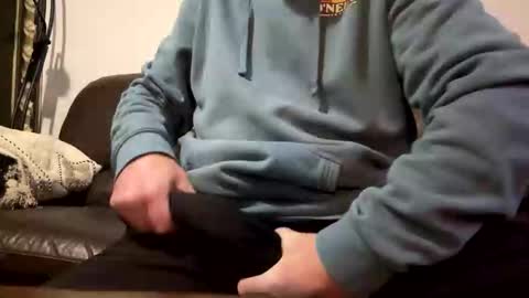 Snapshot of dryjerkoff chatting on 11.30.25 dryjerkoff online show from 11.30.25