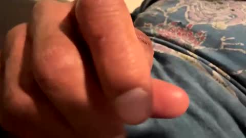 Snapshot of dthrow12 chatting on 10.10.25 dthrow12 online show from 10.10.25