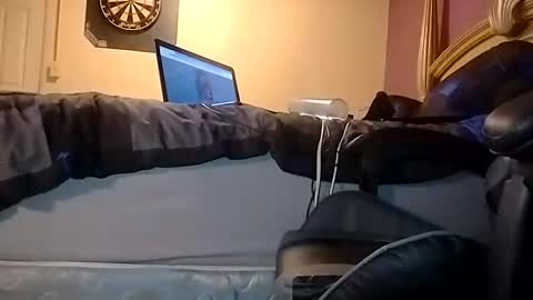 Snapshot of dtrain6969420 chatting on 10.23.25 dtrain6969420 online show from 10.23.25