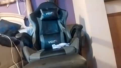 Snapshot of dtrain6969420 chatting on 10.24.25 dtrain6969420 online show from 10.24.25