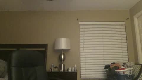 Snapshot of dude_that_rocks chatting on 02.21.25 Brad online show from 02.21.25