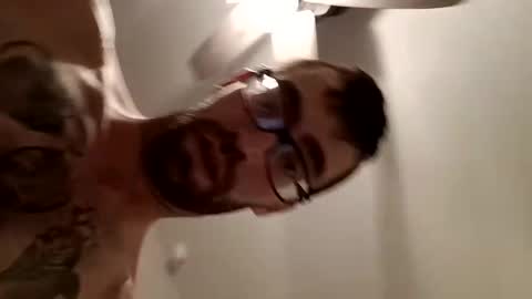 Snapshot of duke_lordly chatting on 03.10.25 duke_lordly online show from 03.10.25