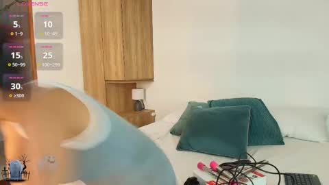 Snapshot of dulce__candy_ chatting on 10.09.25 Dulce Candy online show from 10.09.25