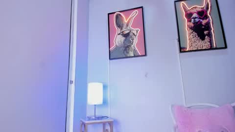 dulce__fiore07 online show from 02.19.26