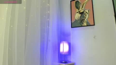 dulce__fiore07 online show from 05.18.26