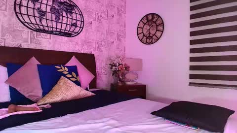 DULCE  online show from 12.02.25