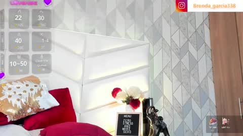    Monday 5-2 am From Tuesday to Friday5-1 am Colombia time online show from 12.28.24