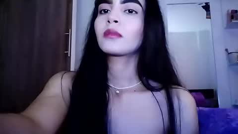 dulce_lucero online show from 12.17.24