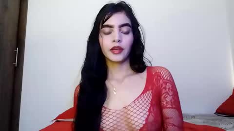 dulce_lucero online show from 01.13.25