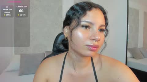 Snapshot of dulce_natyy chatting on 10.26.25 N A T Y online show from 10.26.25