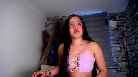 Snapshot of dulceamara_vg chatting on 05.23.26 Amara online show from 05.23.26