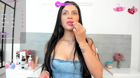 Snapshot of dulcecoleman chatting on 12.28.24 Dulce online show from 12.28.24