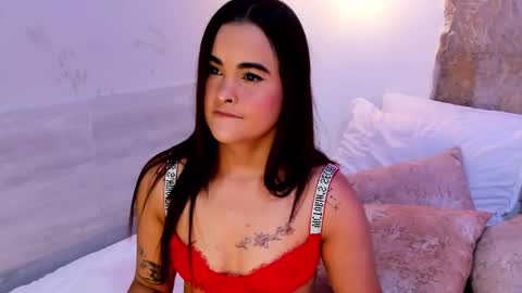 Dulcee Garcia online show from 10.02.25