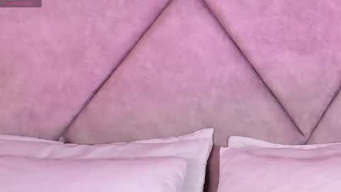 Dulcee Garcia online show from 10.15.25