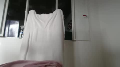 Snapshot of dulceisabellax chatting on 03.07.25 dulceisabellax online show from 03.07.25