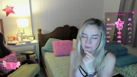 Sweetnina online show from 02.02.25