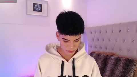 Dulcey online show from 11.08.25