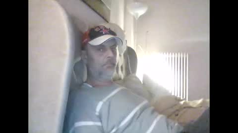 Snapshot of dumaeros77 chatting on 12.22.24 Duma online show from 12.22.24