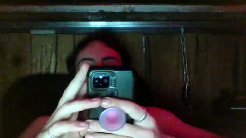 Snapshot of dumpsterbash chatting on 10.11.25 dumpsterbash online show from 10.11.25