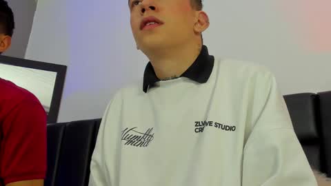 Snapshot of duolust chatting on 03.31.26 Thomas and Noah online show from 03.31.26