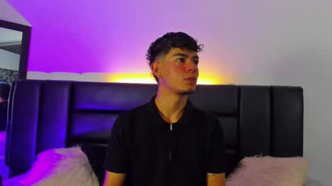 Snapshot of duolust chatting on 05.18.26 Thomas and Noah online show from 05.18.26