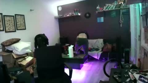 Snapshot of durfmanx chatting on 11.01.25 durfmanX online show from 11.01.25