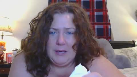 Snapshot of durty_couple19 chatting on 09.19.25 durty_couple19 online show from 09.19.25