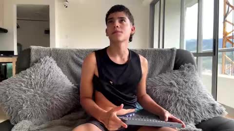 Dustin online show from 10.10.25