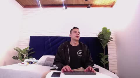 Dustin Sonne online show from 01.15.25