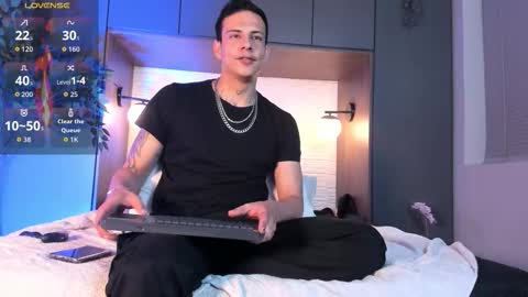 Dustin Sonne online show from 11.25.25