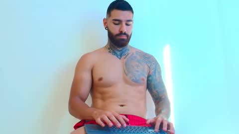 Dustin online show from 03.08.26