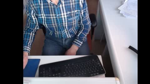 Snapshot of dutchpornking2 chatting on 01.19.25 dutchpornking2 online show from 01.19.25