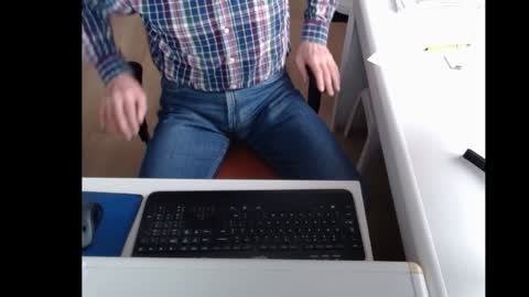 Snapshot of dutchpornking2 chatting on 01.28.25 dutchpornking2 online show from 01.28.25