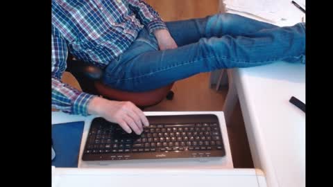 Snapshot of dutchpornking2 chatting on 01.29.25 dutchpornking2 online show from 01.29.25