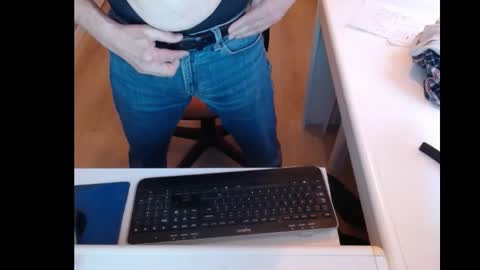 Snapshot of dutchpornking2 chatting on 02.18.25 dutchpornking2 online show from 02.18.25