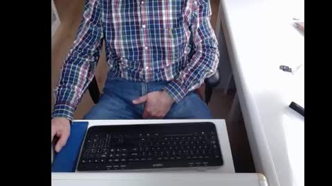 Snapshot of dutchpornking2 chatting on 02.27.25 dutchpornking2 online show from 02.27.25