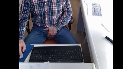 Snapshot of dutchpornking2 chatting on 03.05.25 dutchpornking2 online show from 03.05.25