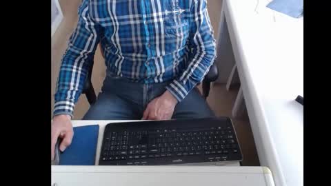 Snapshot of dutchpornking2 chatting on 03.09.25 dutchpornking2 online show from 03.09.25