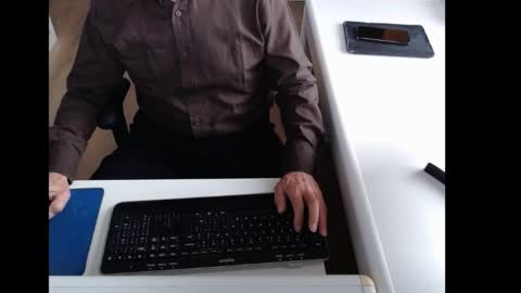 Snapshot of dutchpornking2 chatting on 10.22.25 dutchpornking2 online show from 10.22.25