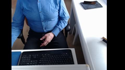 dutchpornking2 online show from 04.14.26