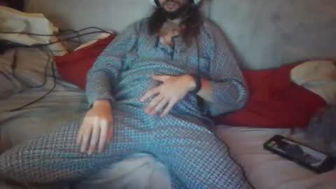 Snapshot of dv3nd3 chatting on 11.15.25 dv3nd3 online show from 11.15.25