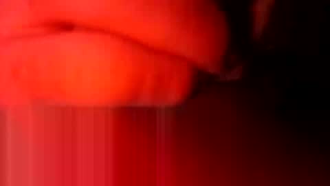 Snapshot of dwadek081704 chatting on 09.28.25 dwadek081704 online show from 09.28.25