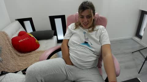 dayana online show from 04.04.26