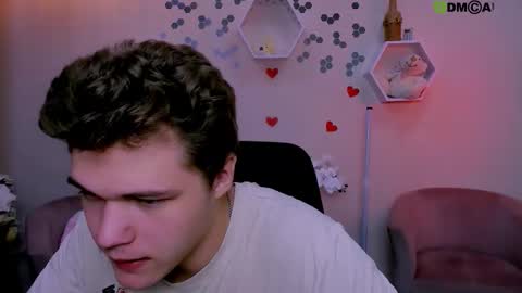 dylan_bold online show from 09.27.25