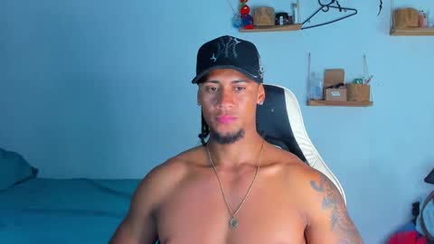 Snapshot of dylan_jake1 chatting on 02.11.26 Dylan online show from 02.11.26